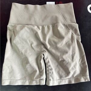 Oner active effortless seamless shorts size small